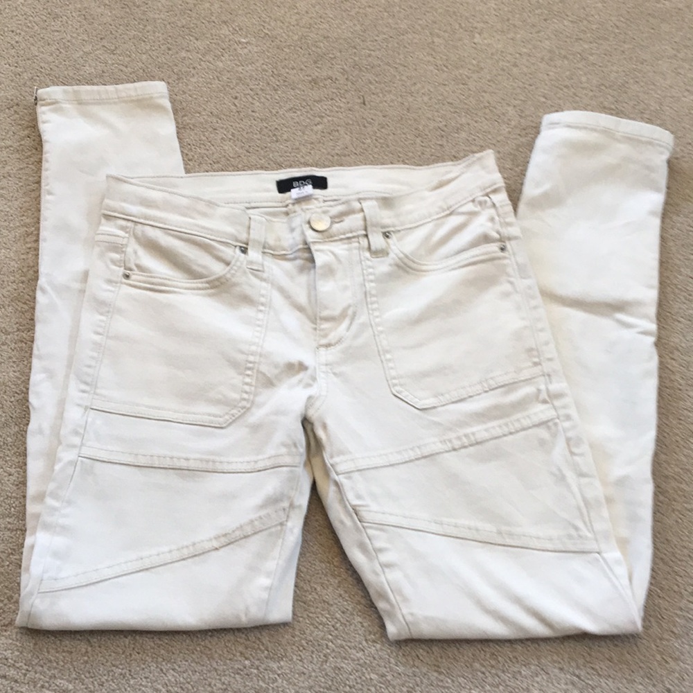 UO cargo style pants
